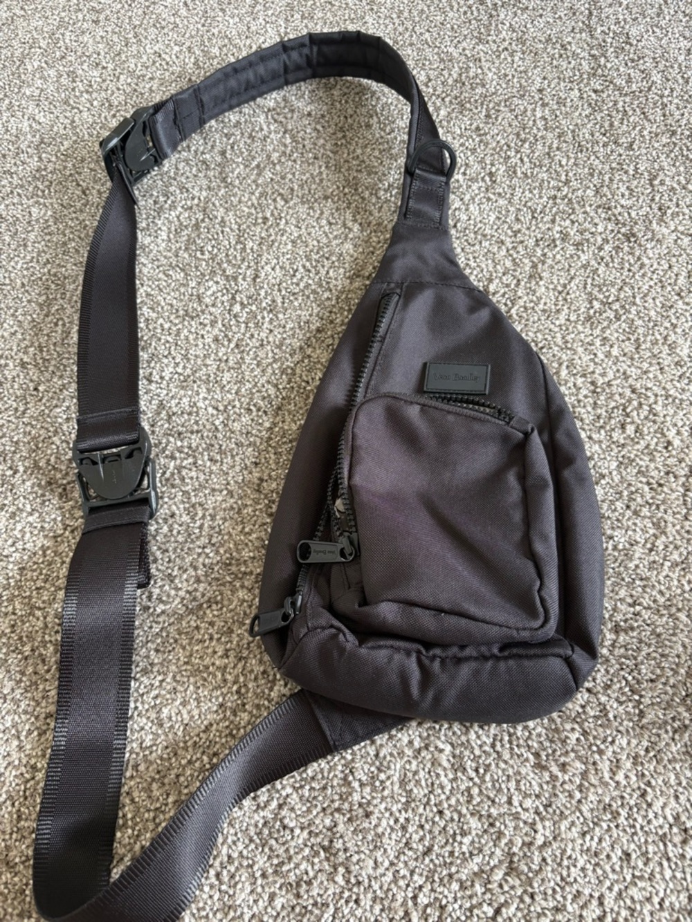 Vera Bradley Black Men's Sling Belt Bag